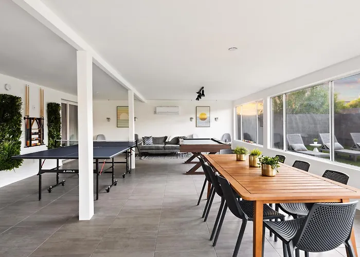 Mid-century Modern W Heated Pool * Scottsdale